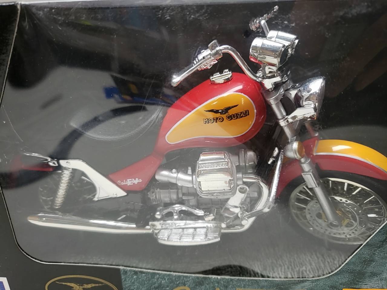 Moto Guzzi California 1100i, Maisto Special Edition 1:10