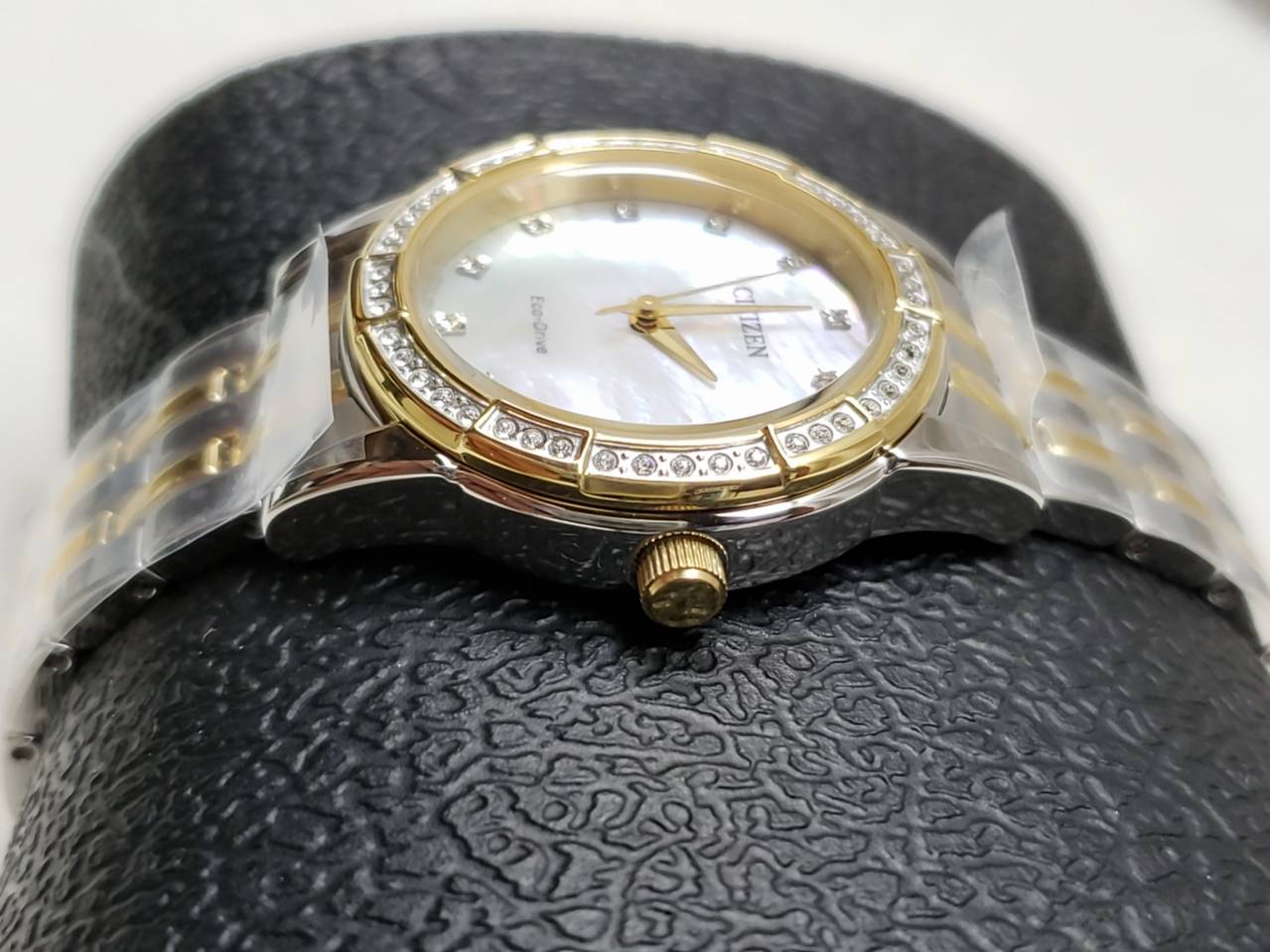 citizen silhouette crystal em0774