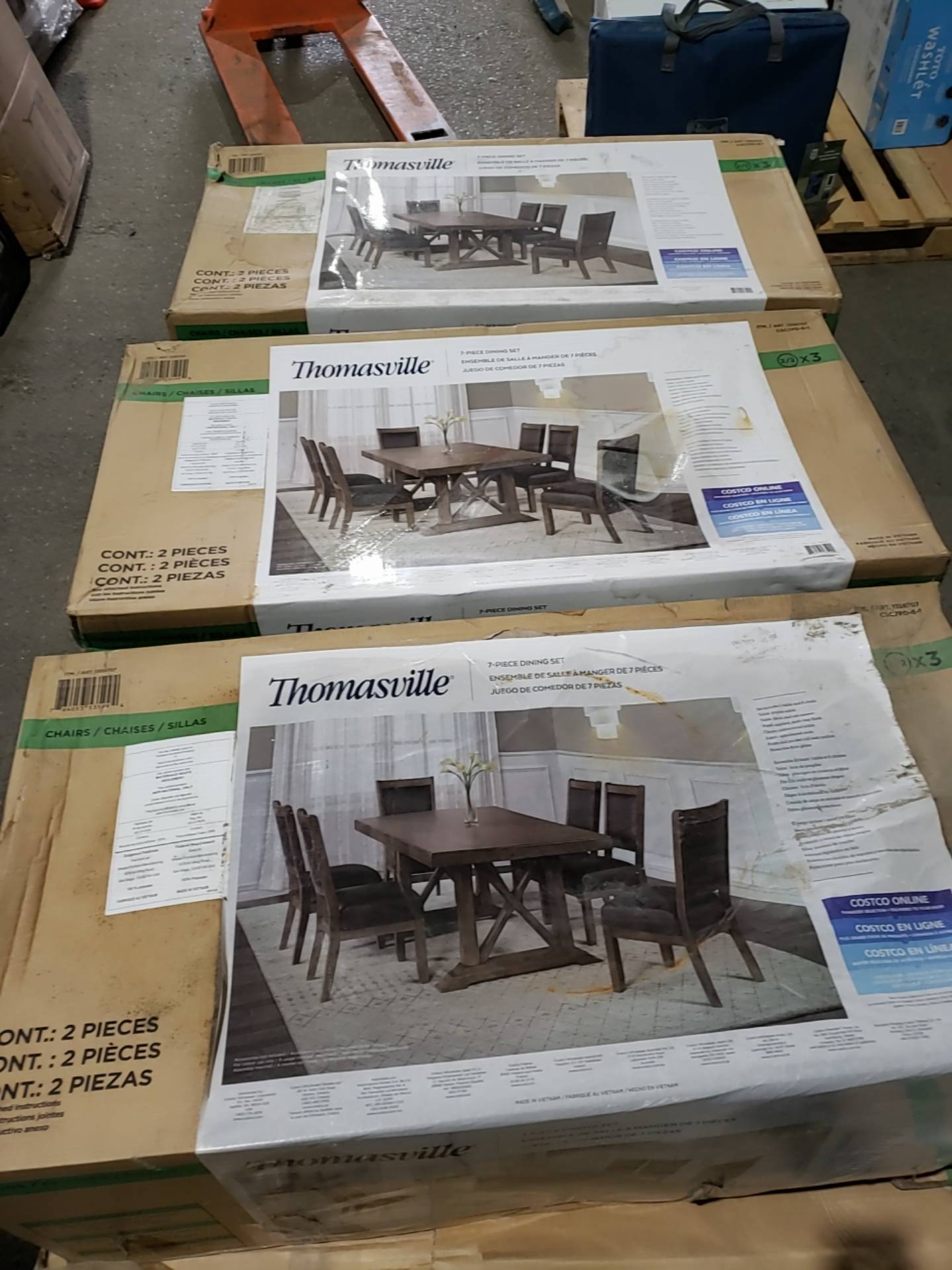 Thomasville 7 2025 piece dining set
