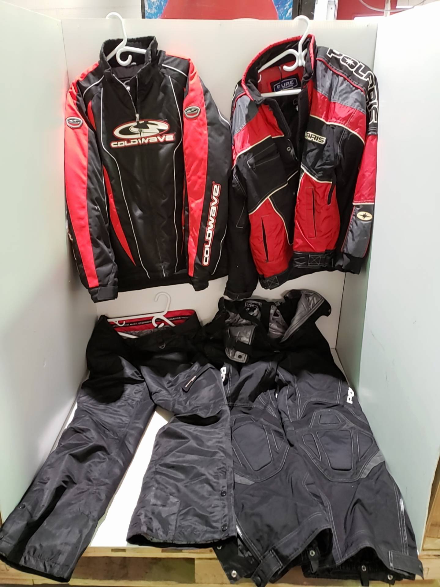 Coldwave jacket shop