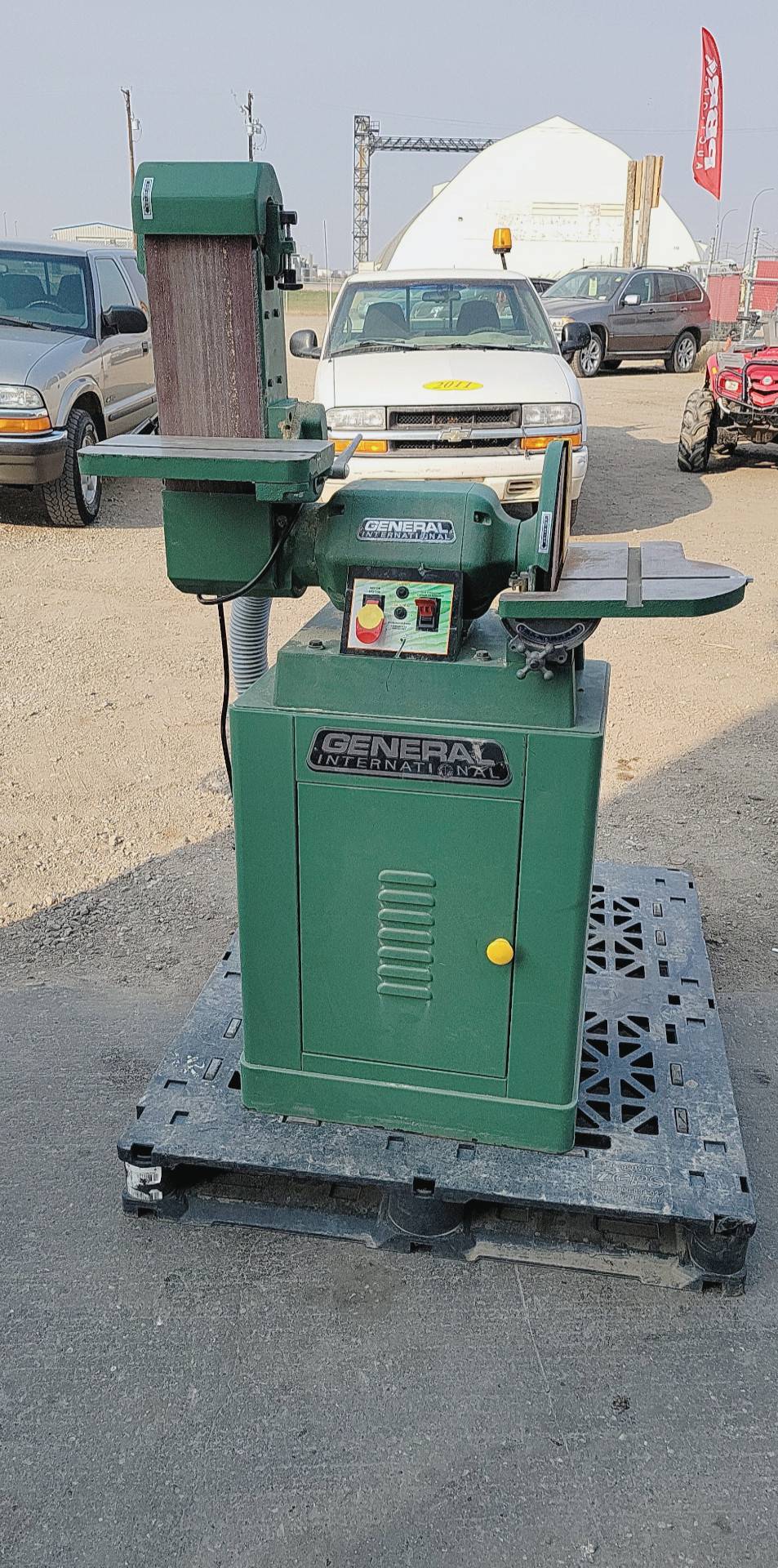 General sales belt sander